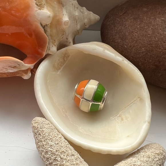 Charm: Irish flag - Picture 2 of 4